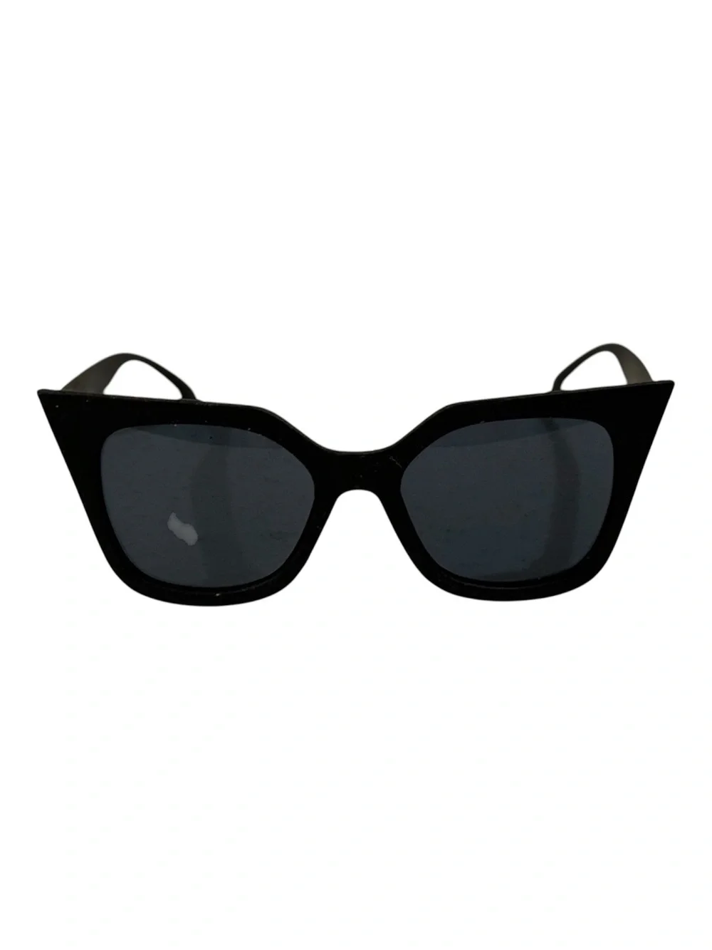 Quay “ Harper”  Black Matte Cat-Eye Women’s Sunglasses